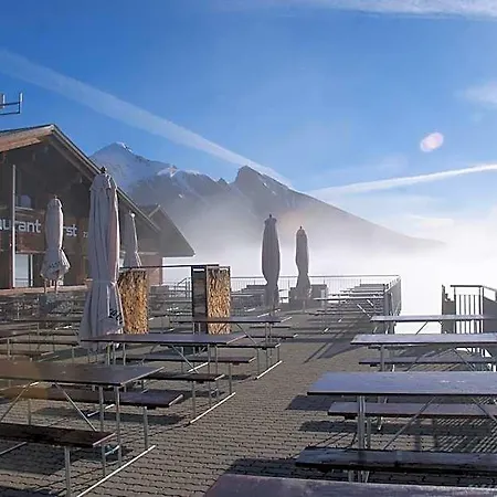 Hostel Berggasthaus First - Only Accessible By Cable Car