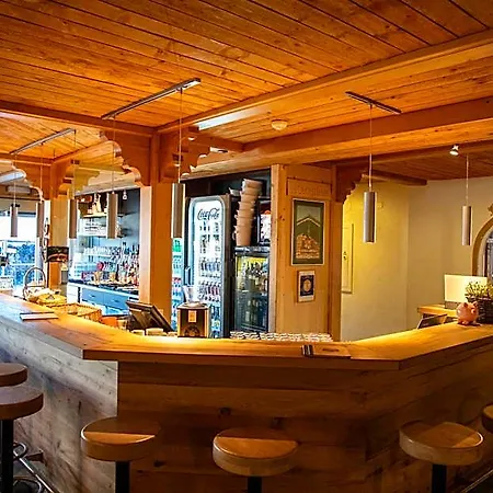 Berggasthaus First - Only Accessible By Cable Car Grindelwald