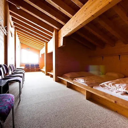 Berggasthaus First - Only Accessible By Cable Car Hostel Grindelwald
