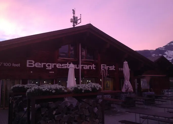 Berggasthaus First Hostel