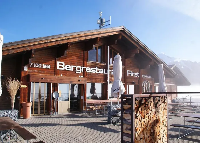 Hostel Berggasthaus First - Only Accessible By Cable Car *