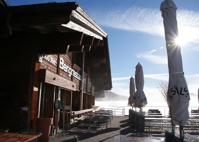 Berggasthaus First *