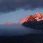 Berggasthaus First - Only Accessible By Cable Car Hostel
